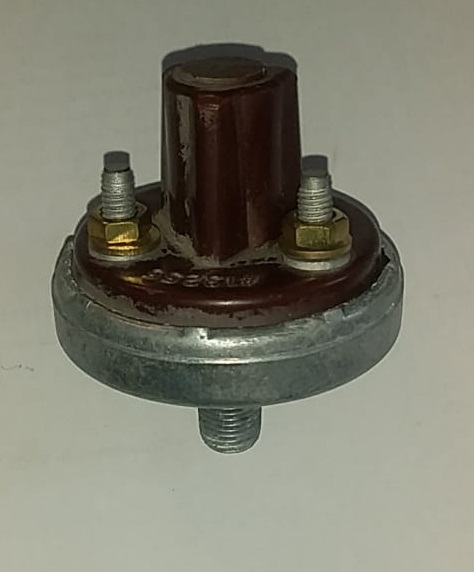 TROMPO DE STOP DE FRENO DE AIRE DE METAL PARA TRAILER MODERNO DE 1/8"